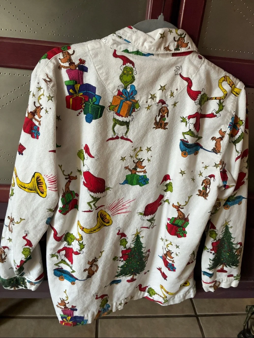 Pottery Barn TEEN Dr Seuss Grinch Flannel Pajamas Top XS